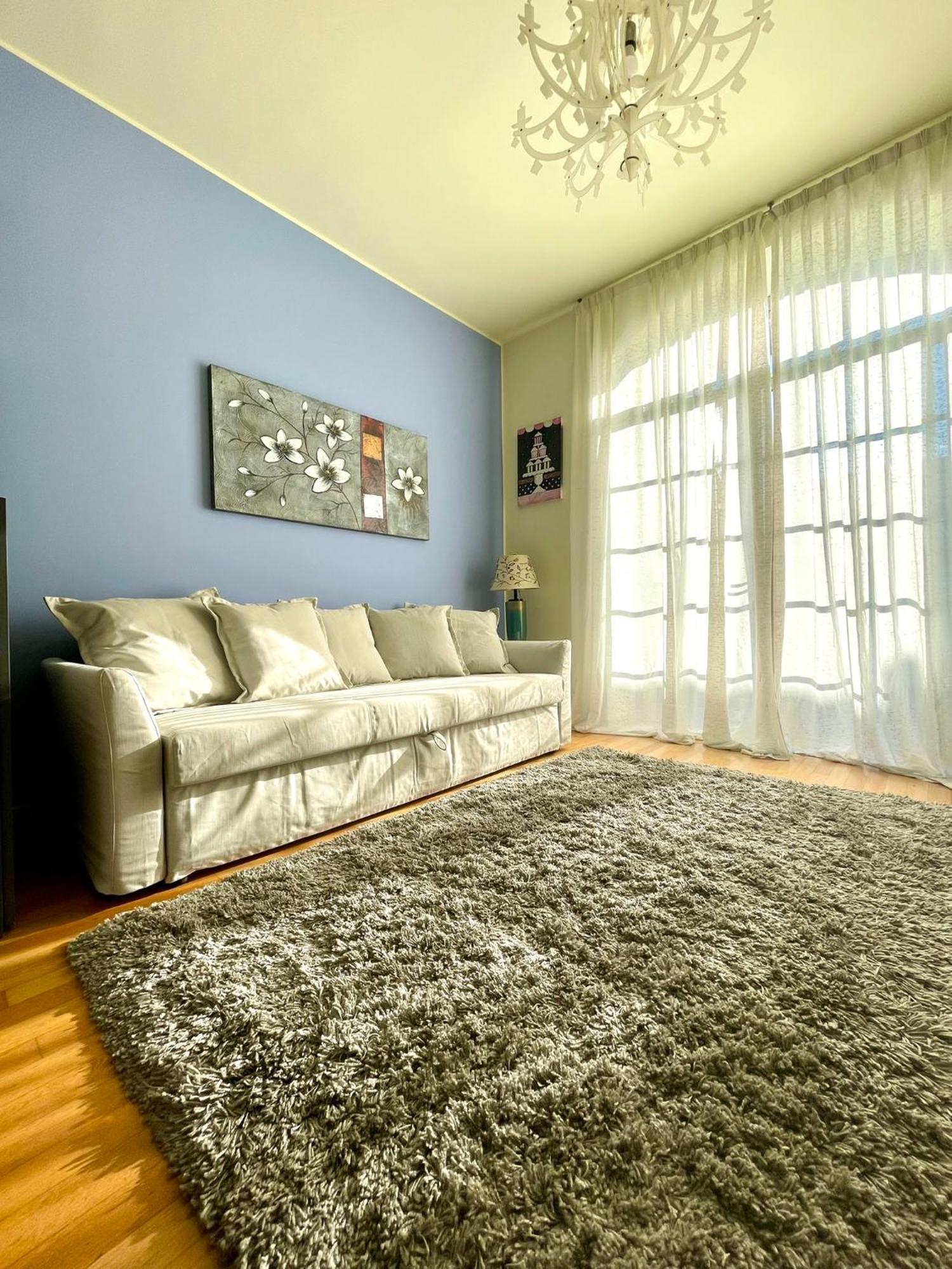 Luxury Four-Room Apartment In Monza Centro - 2 Min Walk To Train Station Εξωτερικό φωτογραφία